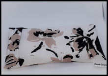 Load image into Gallery viewer, Chloe